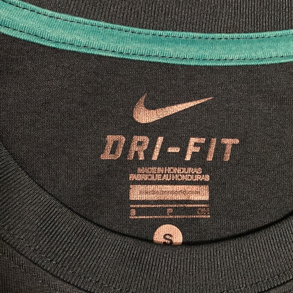 Nike Legend Status Dri-Fit - Picture 3 of 5